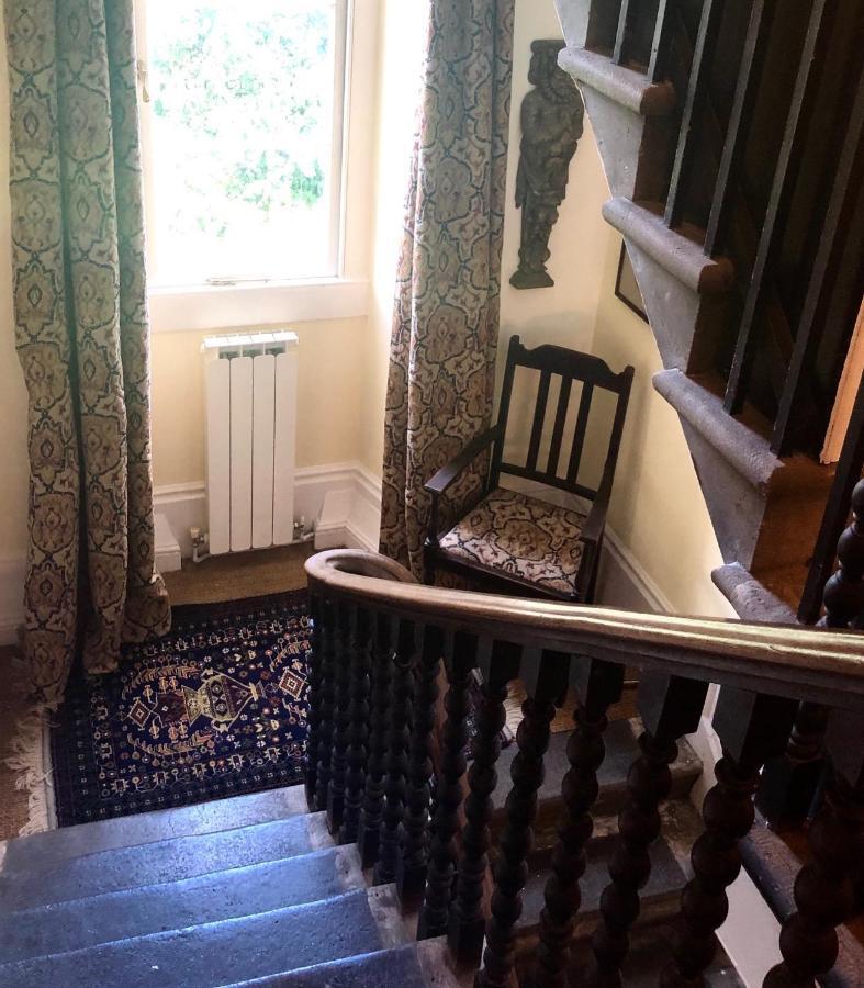Lauras Townhouse Apartments Dressmakers Salon Bath Buitenkant foto